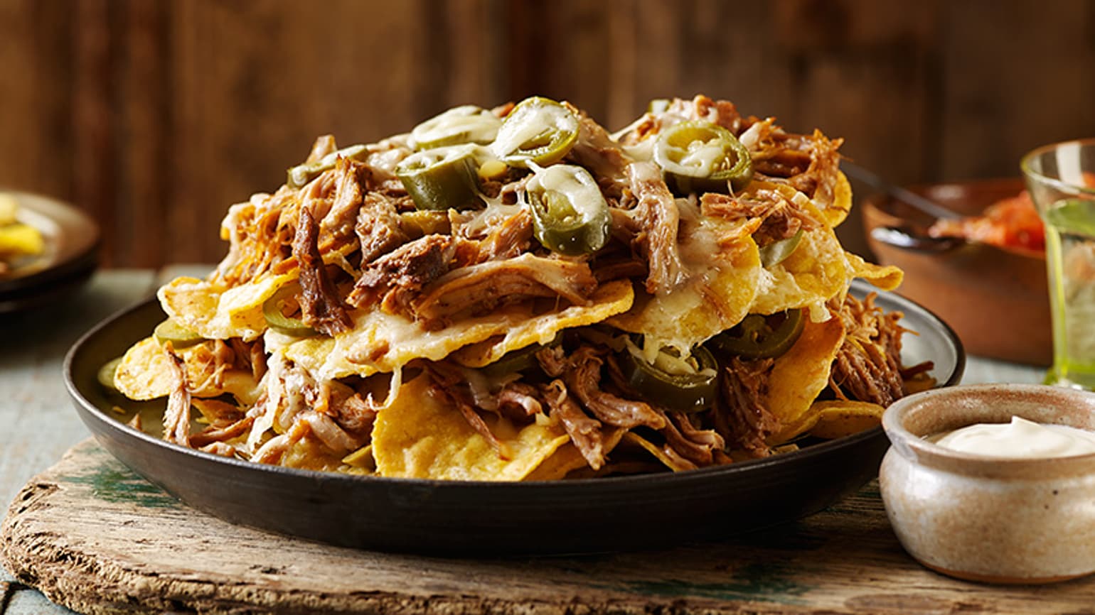 slow cooked pulled pork nachos